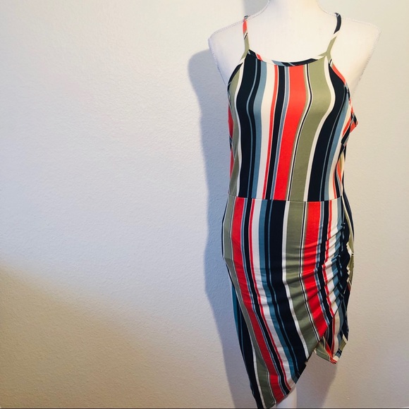 👗 Multicolored high low dress!👗 - Picture 5 of 5